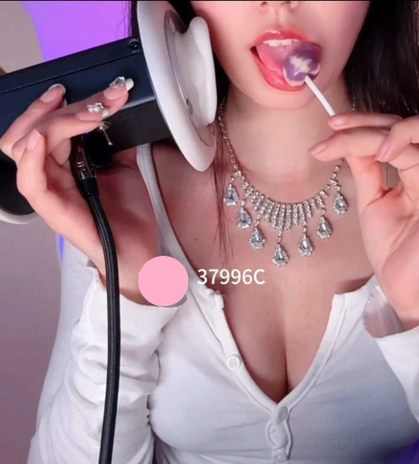 要抱好顶 11.13棒棒糖舔舐 1V381M